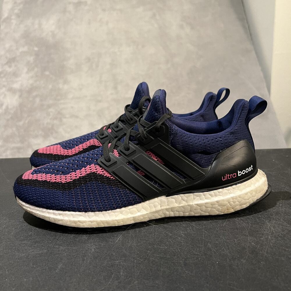 Real Madrid Shoes Ultraboost Mens 7.5 Navy Pink Adidas Soccer Running Primeblue - Picture 3 of 10
